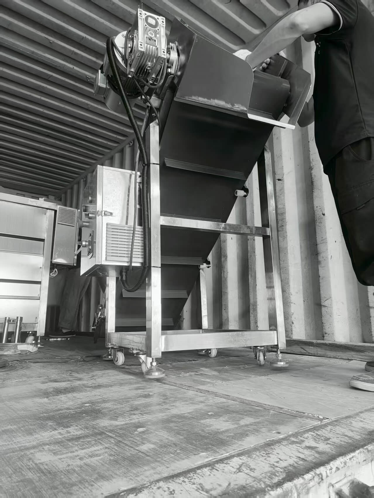 Semi-automatic french fry production line 2 (1)